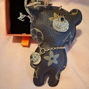 New Black and Gold Bear LV novelty Keychain and LV earrings!